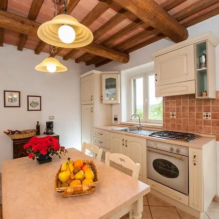 アパート Panorama-ferien-toscana Your Cozy And Fully Equipped Vacation マッサ・マリッティマ