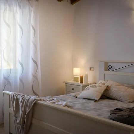 Panorama-ferien-toscana Your Cozy And Fully Equipped Vacation マッサ・マリッティマ